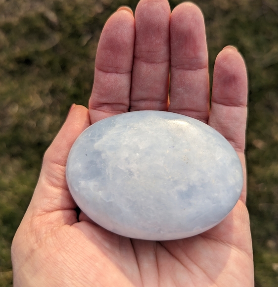 Blue Calcite Palm Stone - Picture 3 of 5